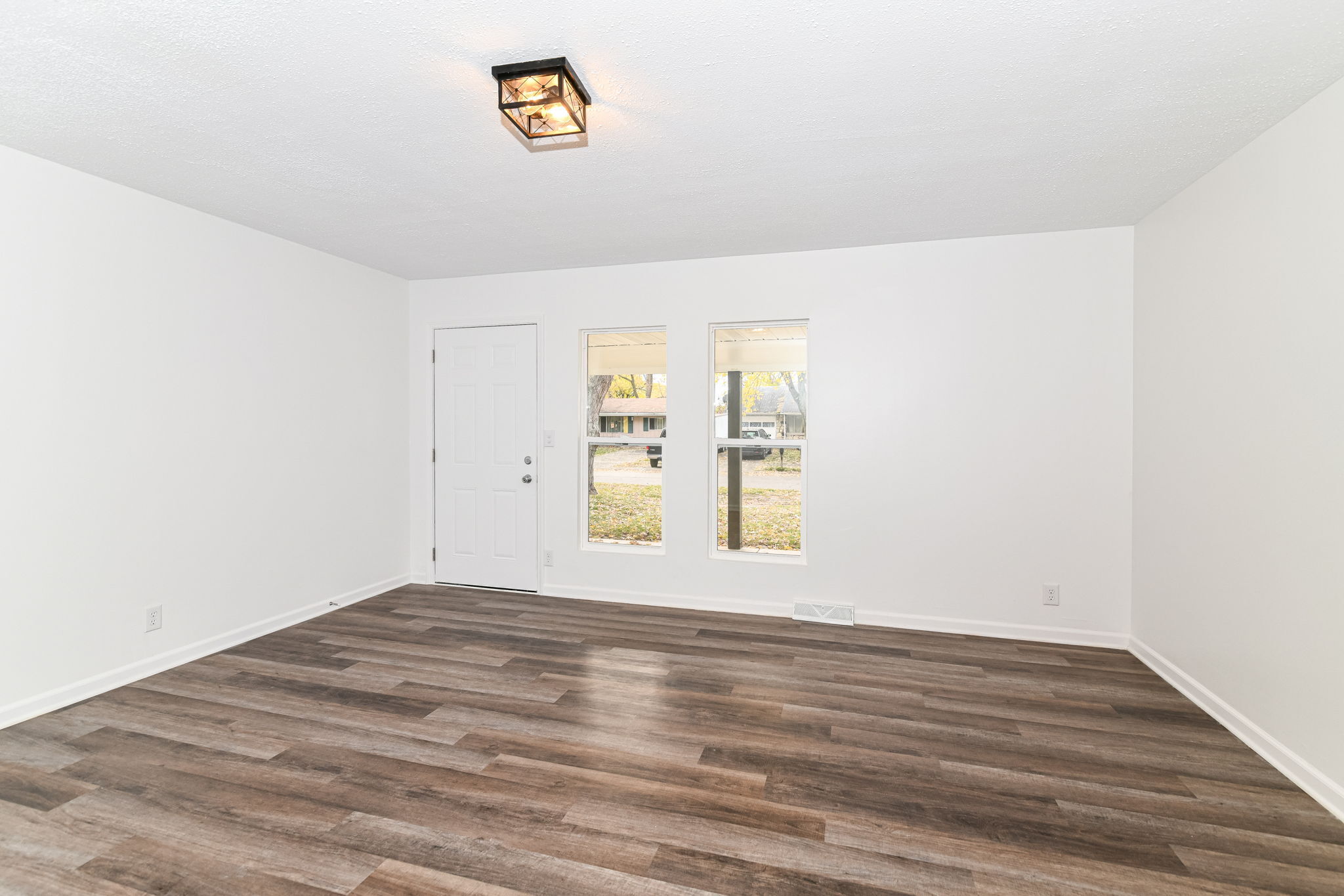 1504 Raintree Drive Anderson, IN 46011 - Photo 11 of 32 Gallery Image 11