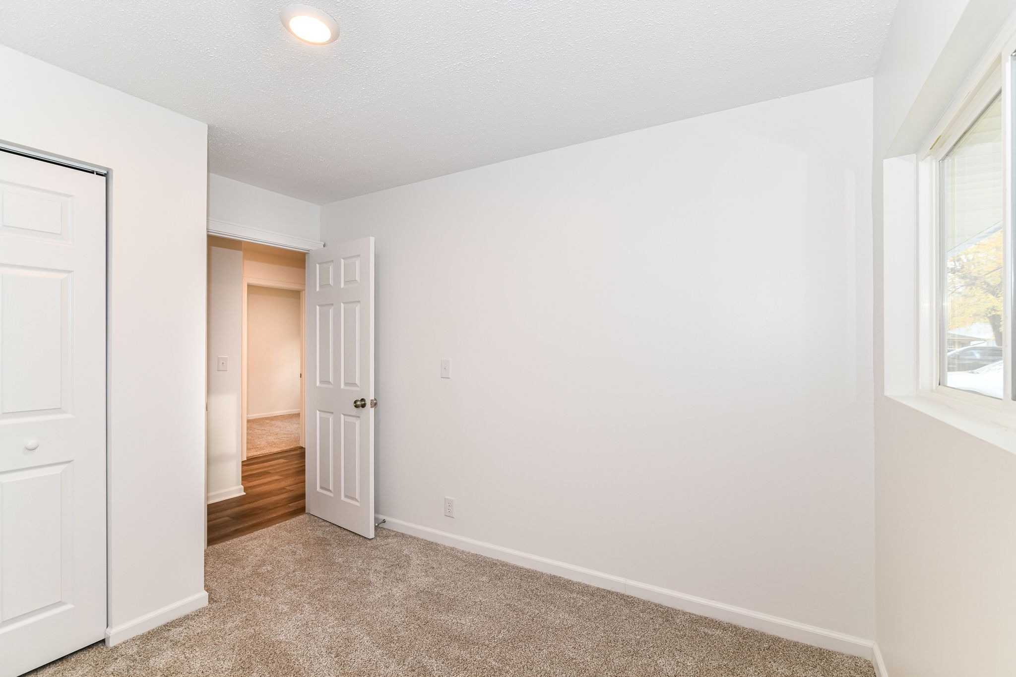 1504 Raintree Drive Anderson, IN 46011 - Photo 19 of 32 Gallery Image 19