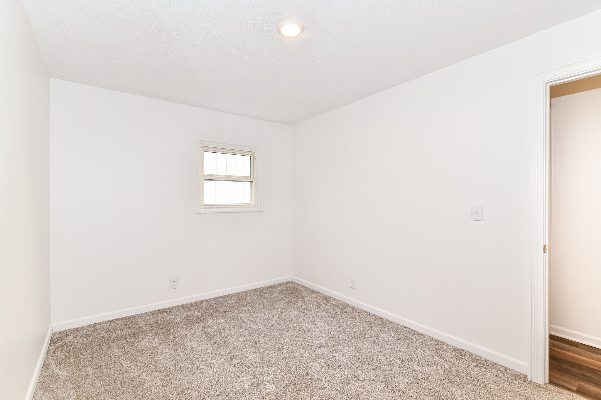 1504 Raintree Drive Anderson, IN 46011 - Photo 26 of 32 Gallery Image 26