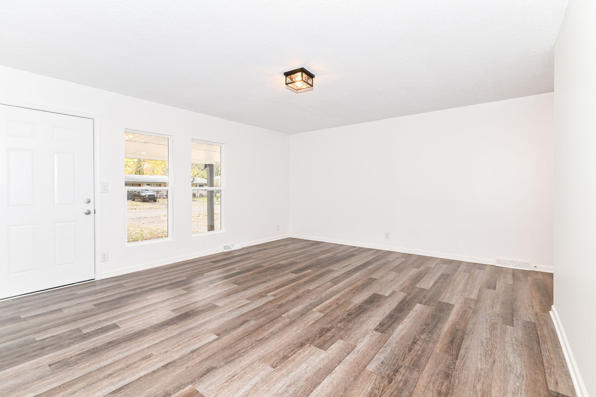 1504 Raintree Drive Anderson, IN 46011 - Photo 10 of 32 Gallery Image 10