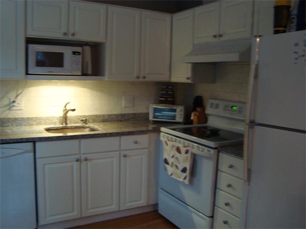 1010 Gazebo Circle, Unit 1010 Reading, MA 01867 - Photo 8 of 15