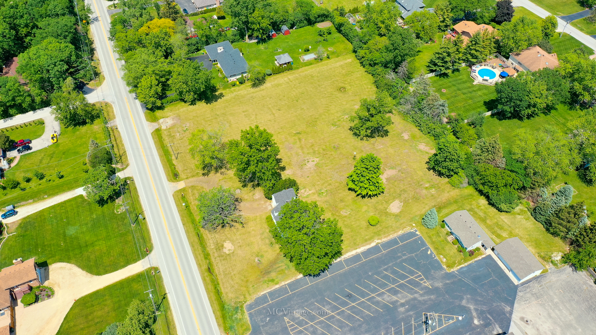 11421 Bell Road Lemont, IL 60439 - Photo 2 of 15