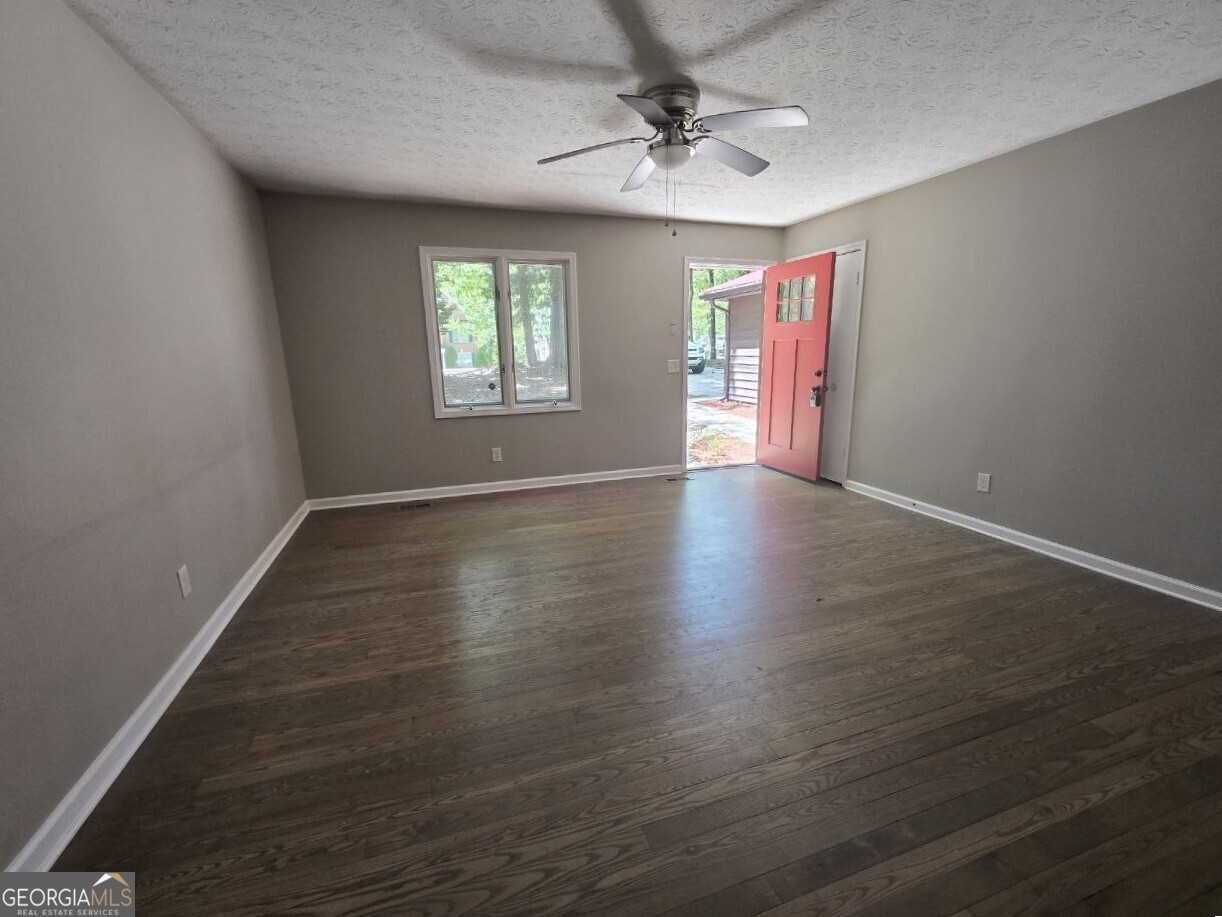4149 Golfview Drive Villa Rica, GA 30180 - Photo 8 of 28