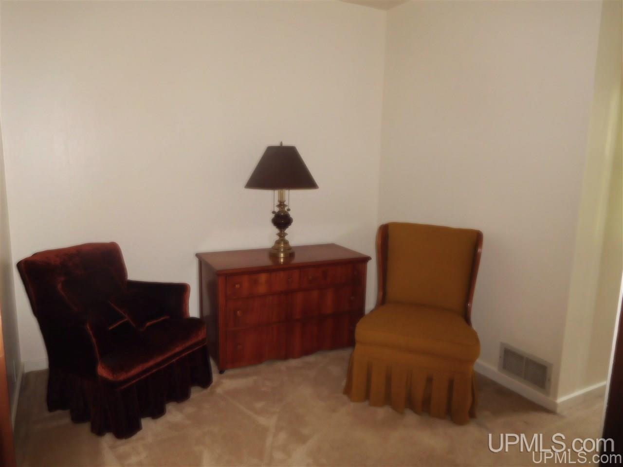 306 5th Street Channing, MI 49815 - Photo 10 of 14