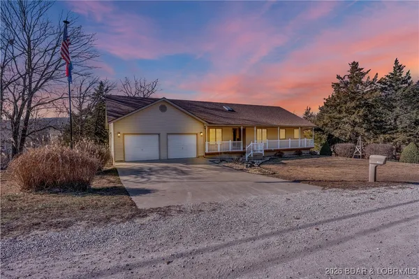 $415,000 | 32291 Barclay Loop, Warsaw, MO 65355