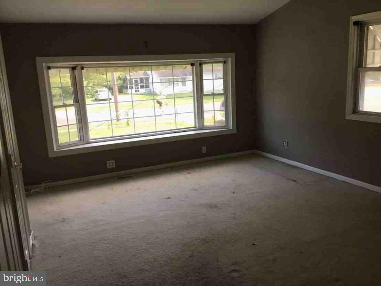 1119 Monmouth Road Mount Holly, NJ 08060 - Photo 3 of 10