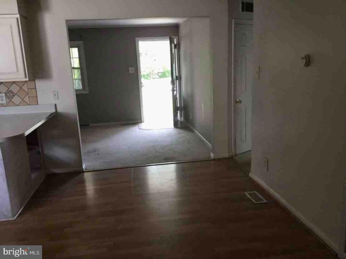 1119 Monmouth Road Mount Holly, NJ 08060 - Photo 5 of 10