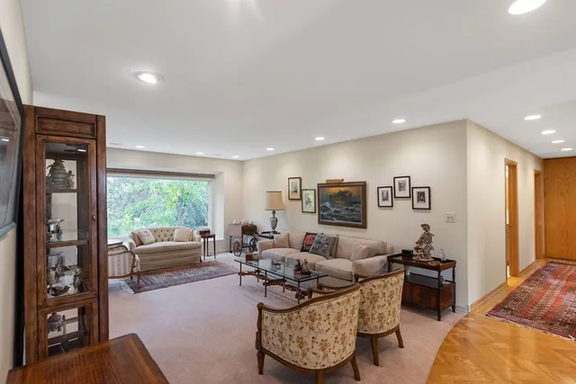 $770,000 | 1736 Cavell Avenue, Highland Park, IL 60035