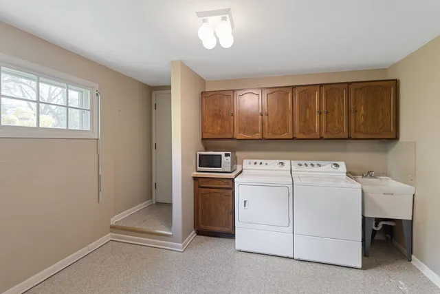 $770,000 | 1736 Cavell Avenue, Highland Park, IL 60035