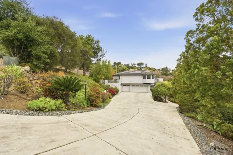 $1,550,000 | 3132 Don Rolando, Escondido, CA 92025