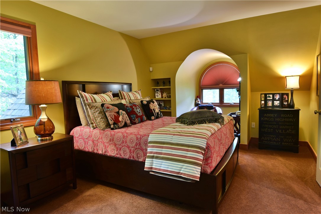 2704 Howland Wilson Road Northeast Warren, OH 44484 - Photo 19 of 34 Gallery Image 19