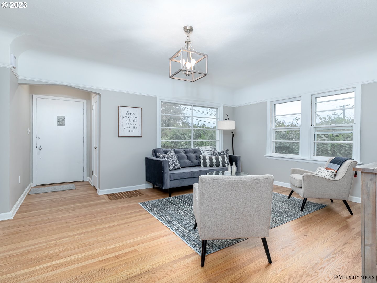 20 Southwest Bancroft Street Portland, OR 97239 - Photo 4 of 31 Gallery Image 4