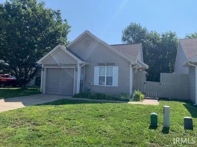 $1,455 | 3533 Pigeonbrook Court, Evansville, IN 47715