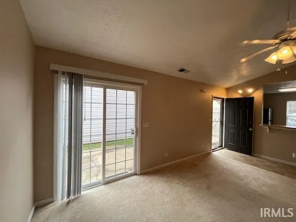 $1,395 | 3533 Pigeonbrook Court, Evansville, IN 47715