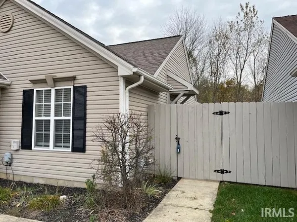 $1,395 | 3533 Pigeonbrook Court, Evansville, IN 47715
