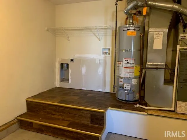 $1,455 | 3533 Pigeonbrook Court, Evansville, IN 47715