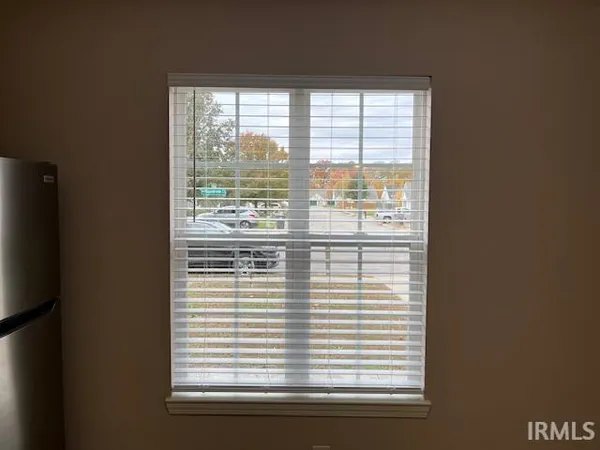 $1,395 | 3533 Pigeonbrook Court, Evansville, IN 47715