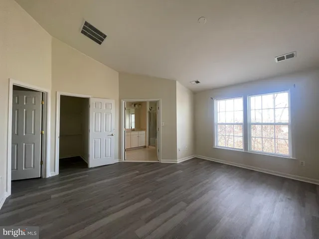 $3,050 | 41851 Cinnabar Square, Aldie, VA 20105