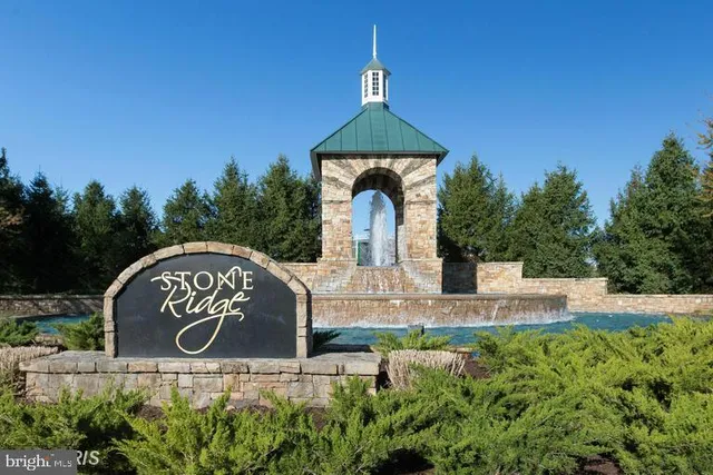 $3,050 | 41851 Cinnabar Square, Aldie, VA 20105