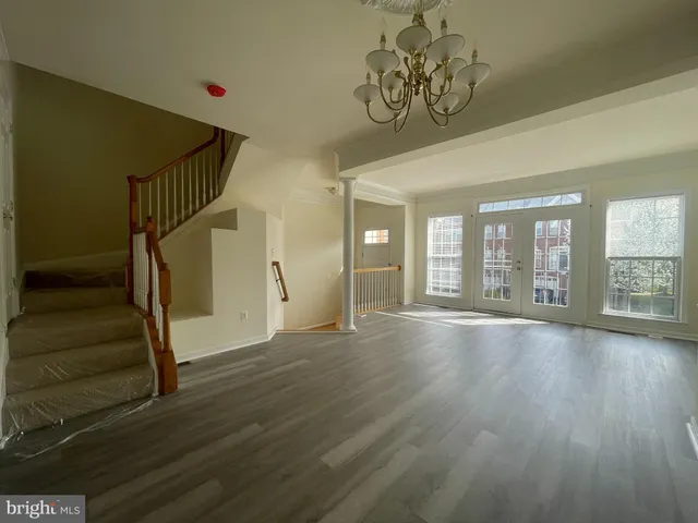 $3,050 | 41851 Cinnabar Square, Aldie, VA 20105