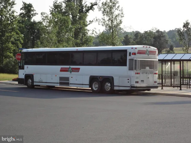 $3,050 | 41851 Cinnabar Square, Aldie, VA 20105