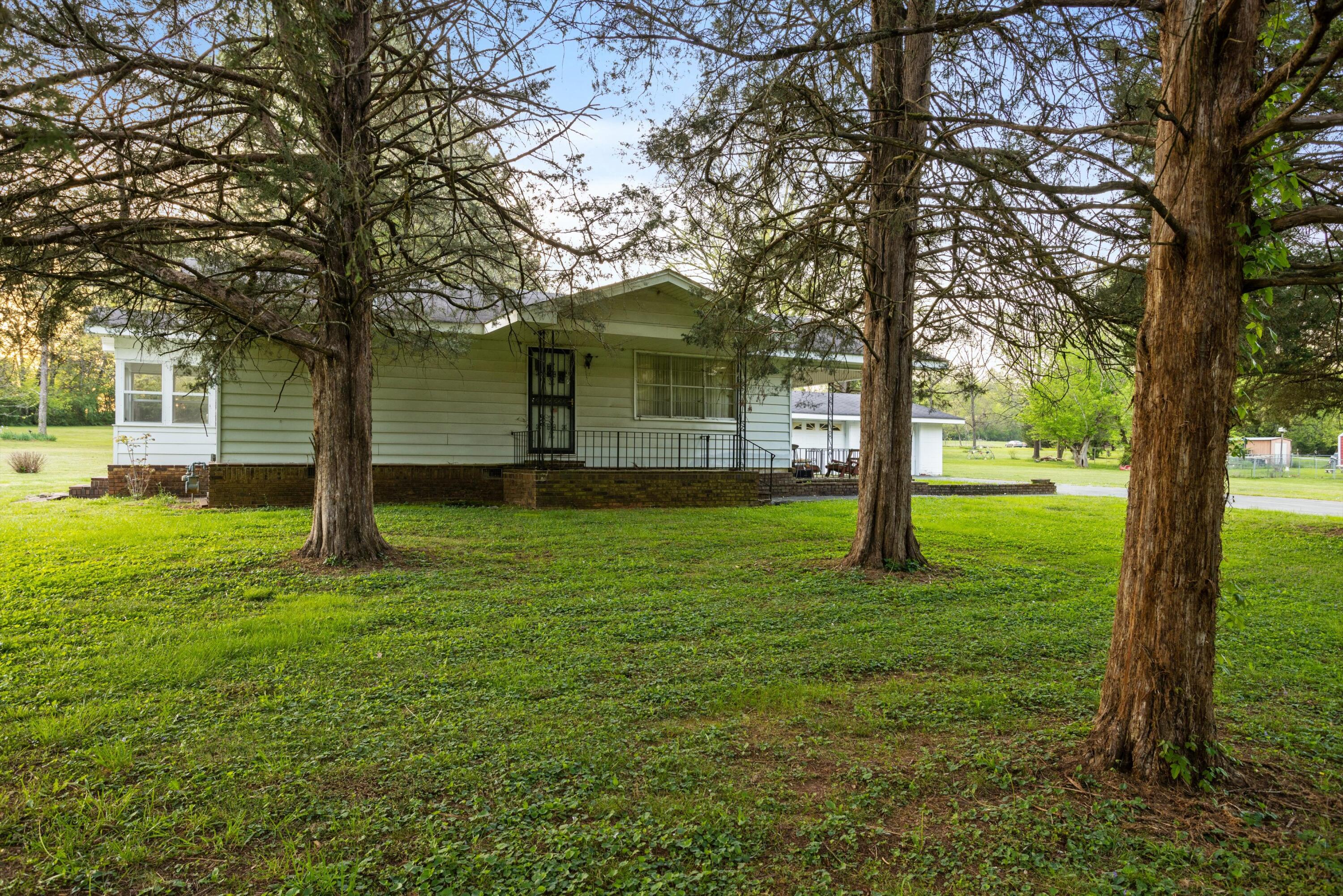 7913 Hale Road Hixson, TN 37343 - Photo 3 of 26 04-2M6A4817