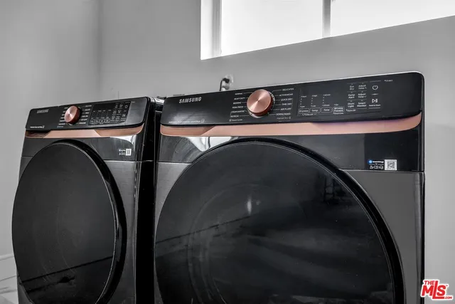 a close view of washer and dryer