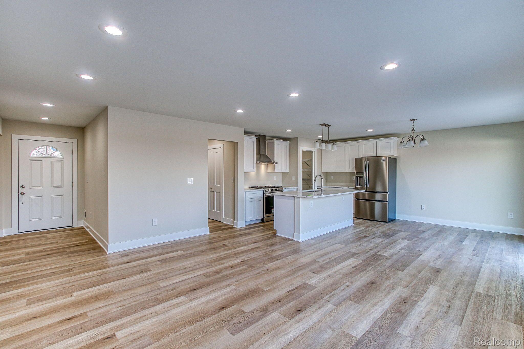 34277 Pratt Road Memphis, MI 48041 - Photo 7 of 44 Gallery Image 7