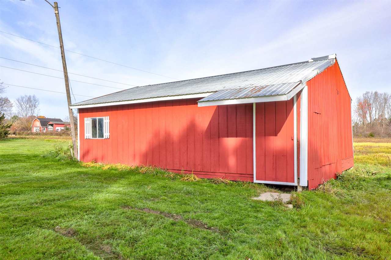 3281 East Wilson Road Clio, MI 48420 - Photo 40 of 57 50061835-39.JPG