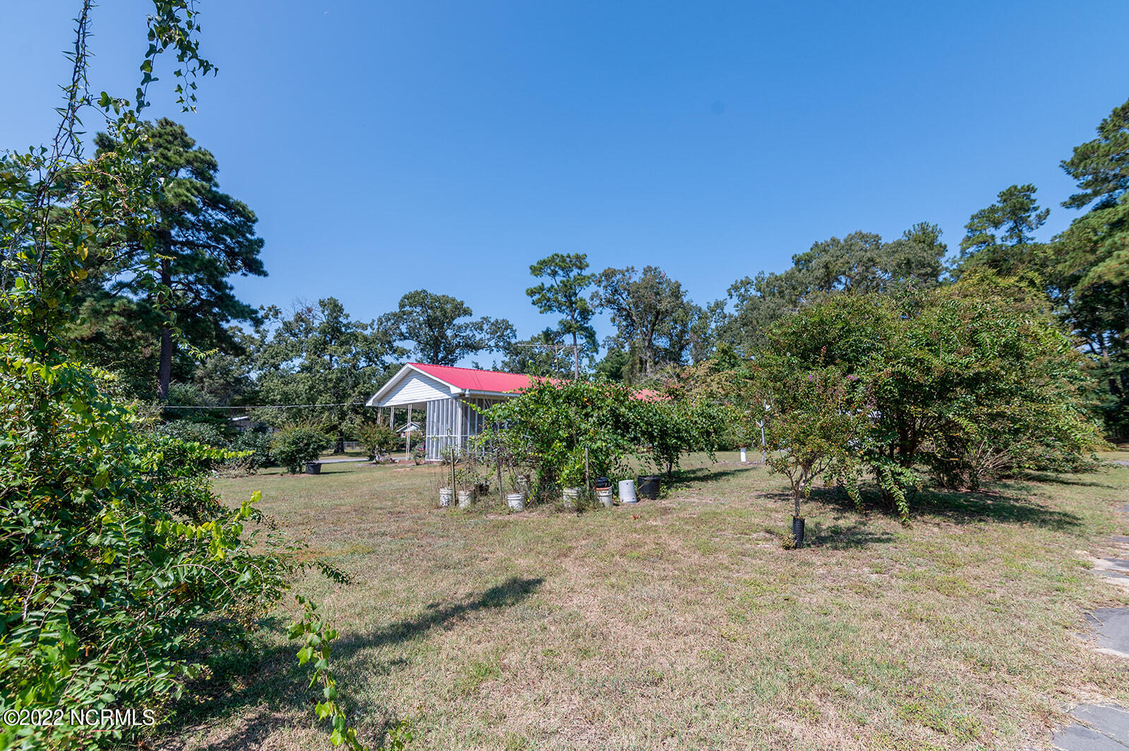 212 Arnolds Beach Road Roper, NC 27970 - Photo 6 of 35 212ArnoldsBeachRd009
