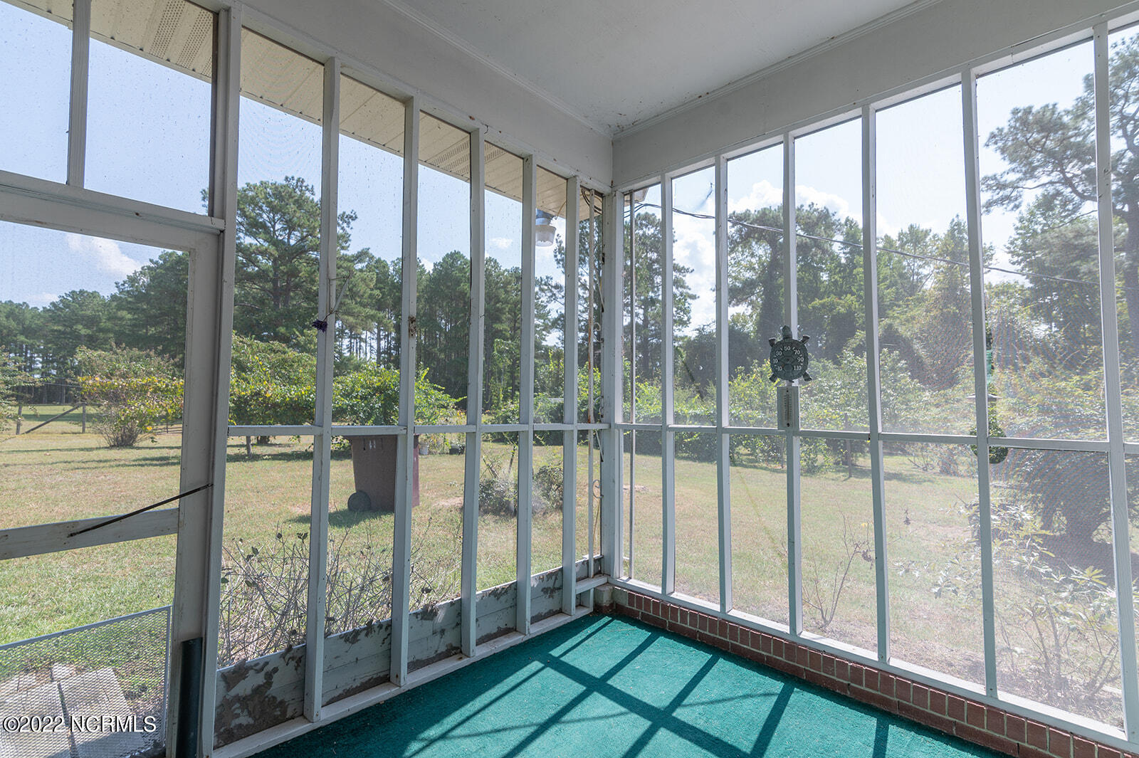 212 Arnolds Beach Road Roper, NC 27970 - Photo 7 of 35 212ArnoldsBeachRd013