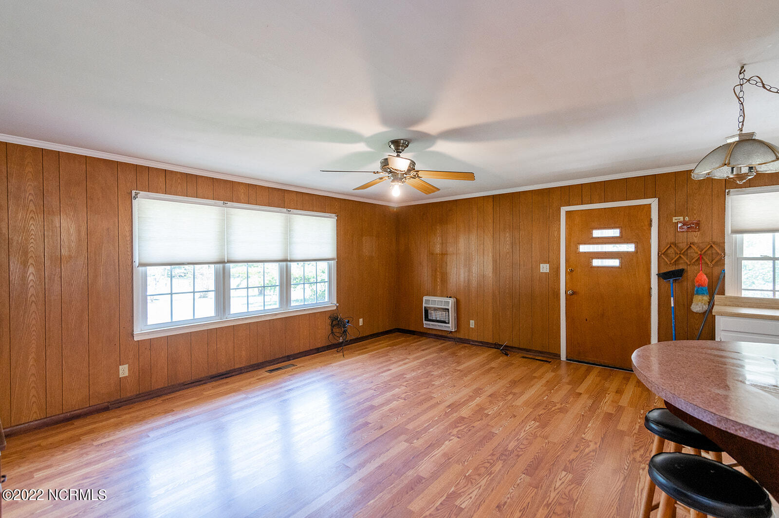 212 Arnolds Beach Road Roper, NC 27970 - Photo 8 of 35 212ArnoldsBeachRd014