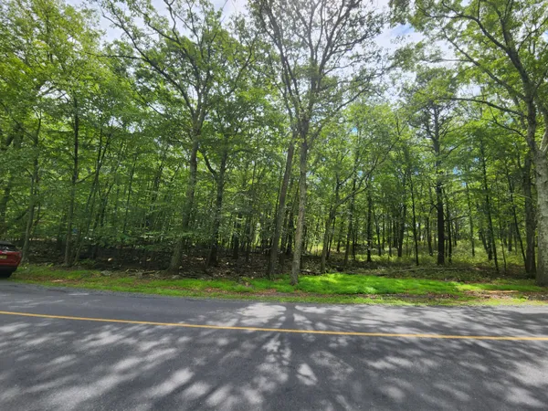 $7,500 | Mallard, Bushkill, PA 18324
