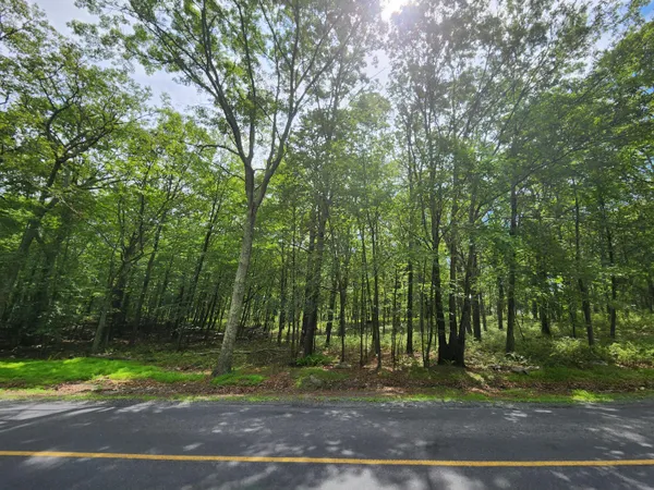 $7,500 | Mallard, Bushkill, PA 18324