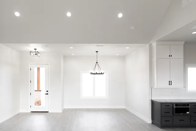 $489,000 | 4062 South Fm 168, Ropesville, TX 79358