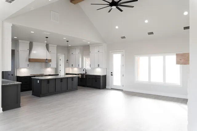 $489,000 | 4062 South Fm 168, Ropesville, TX 79358