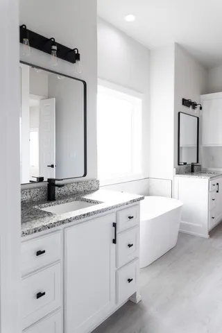 $489,000 | 4062 South Fm 168, Ropesville, TX 79358