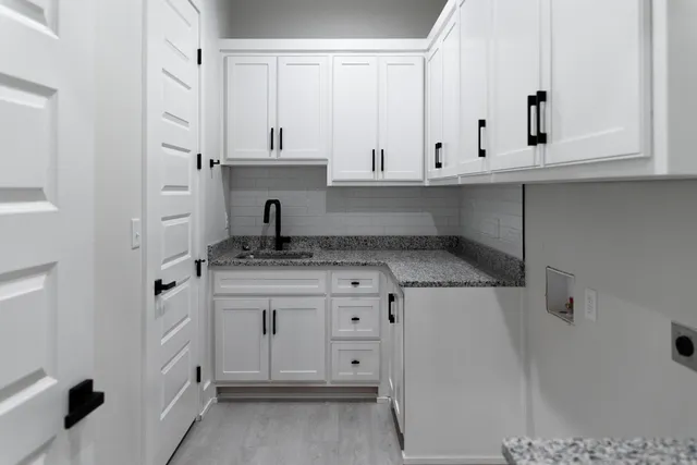 $489,000 | 4062 South Fm 168, Ropesville, TX 79358