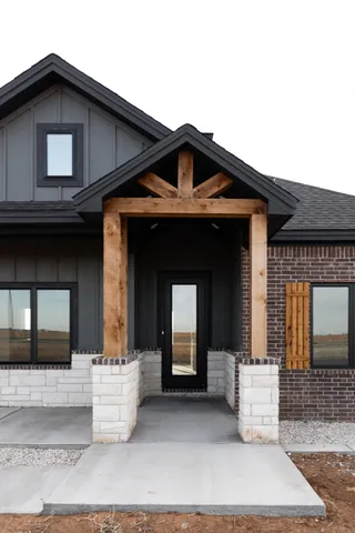 $489,000 | 4062 South Fm 168, Ropesville, TX 79358