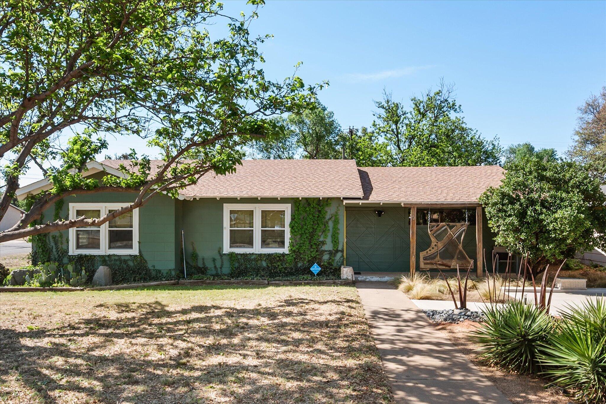 4301 41st Street Lubbock, TX 79413 - Photo 2 of 32 02-4301 41st 5307_crop