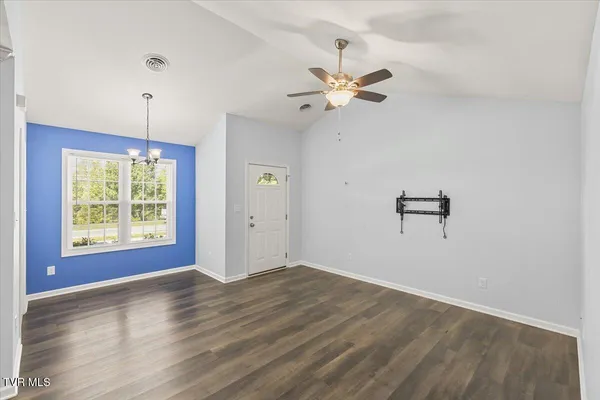 $189,000 | 61 Chatfield Square, Unit 61, Johnson City, TN 37615