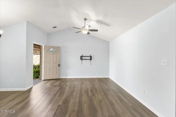 $189,000 | 61 Chatfield Square, Unit 61, Johnson City, TN 37615