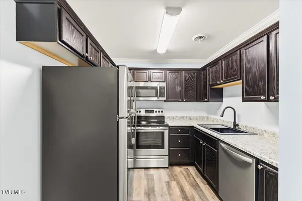 $189,000 | 61 Chatfield Square, Unit 61, Johnson City, TN 37615