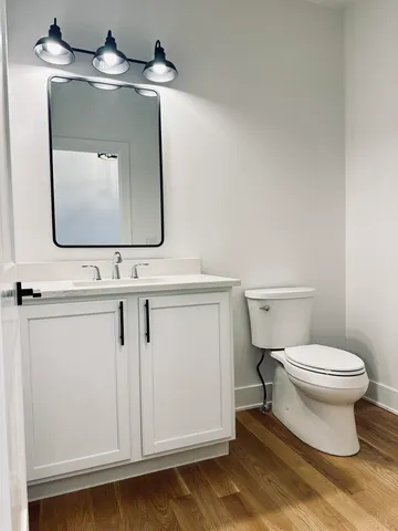 $649,900 | 16420 Sleepy Hollow Drive, Fenton, MI 48430