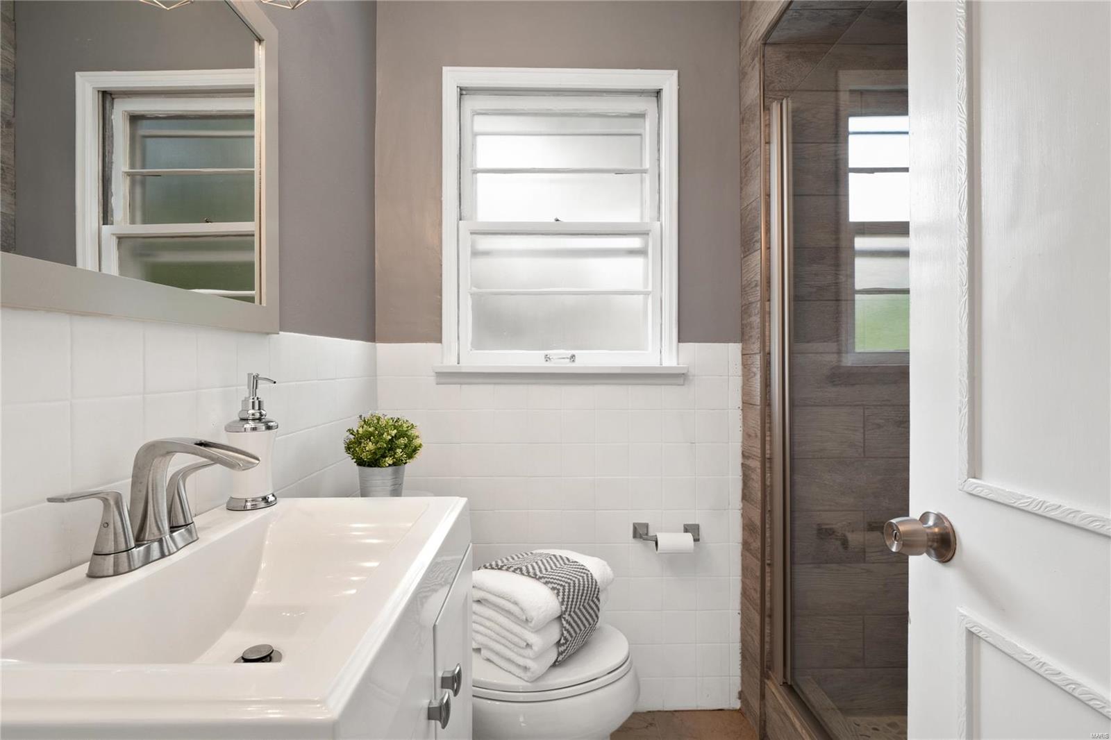 711 Hawbrook Road Glendale, MO 63122 - Photo 19 of 26 Gallery Image 19