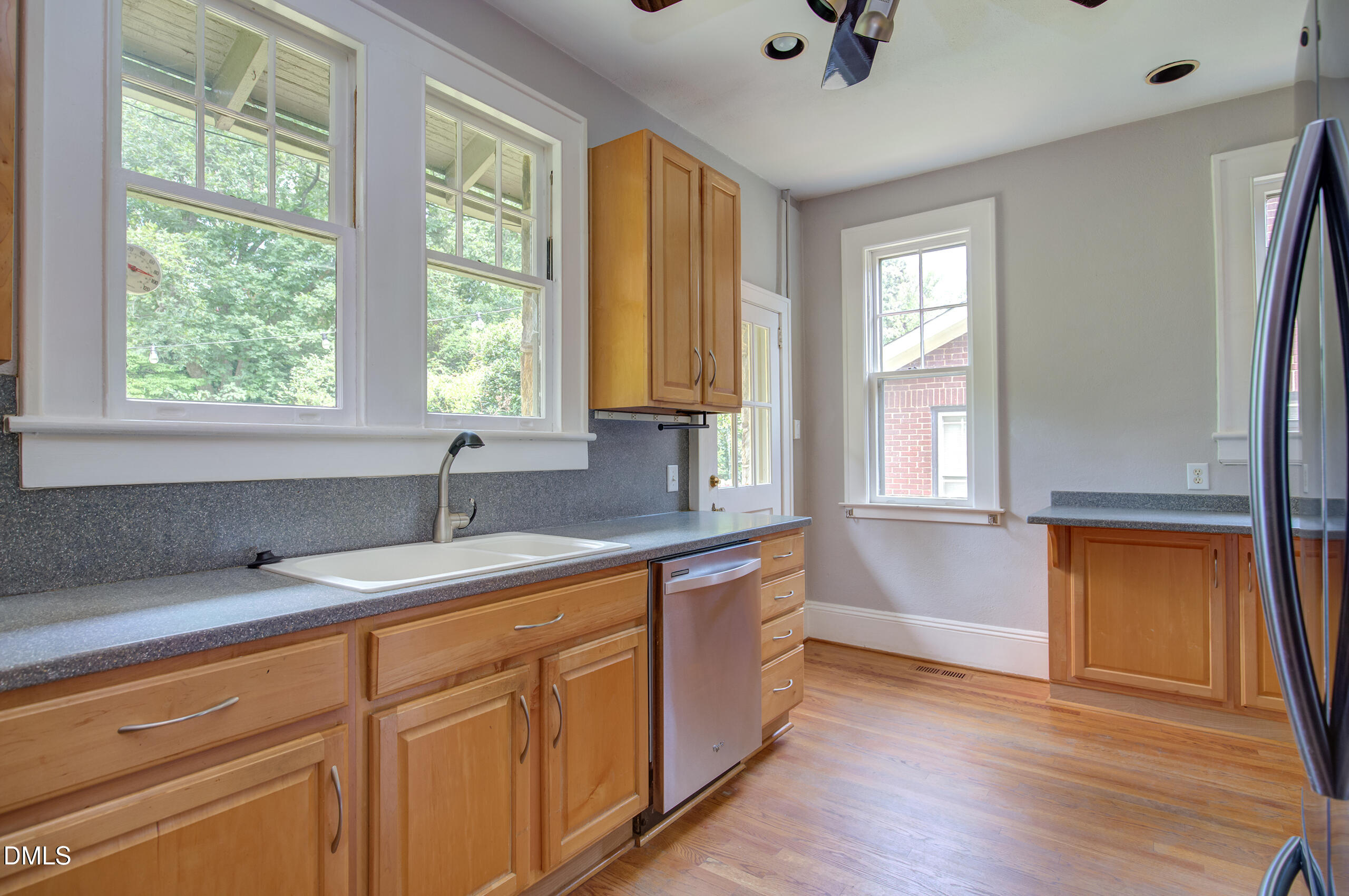 1925 Alexander Road Raleigh, NC 27608 - Photo 10 of 32 IMG_2347_8_9