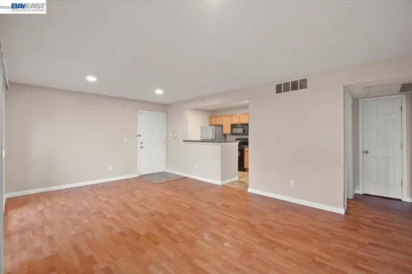 $2,250 | 215 Reflections Drive, San Ramon, CA 94583