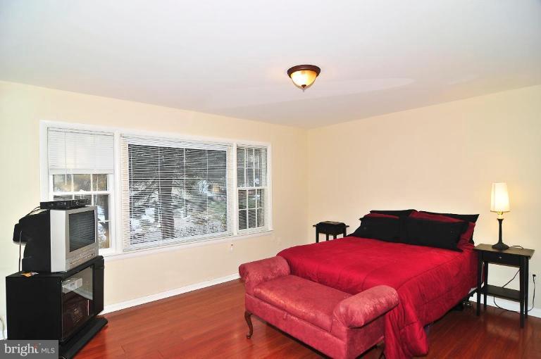 10605 Glenwild Road Silver Spring, MD 20901 - Photo 10 of 15 Bedroom #3