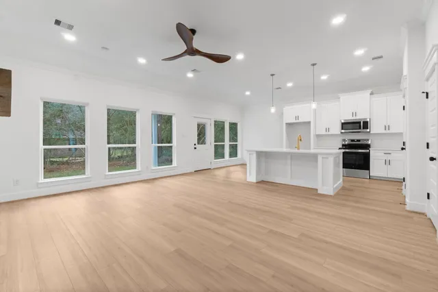 $272,900 | 34 Cottonwood, Trinity, TX 75862