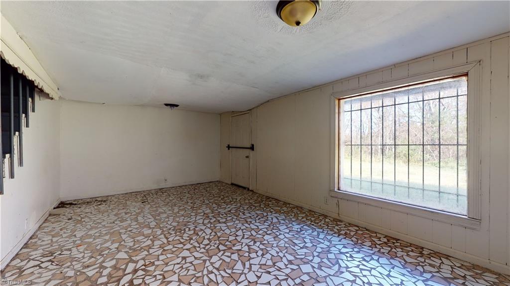180 Smith Chapel Road Pelham, NC 27311 - Photo 14 of 16 Gallery Image 14